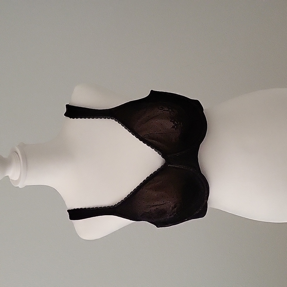 Vanity Fair Underwire Lace Black Bra 40C